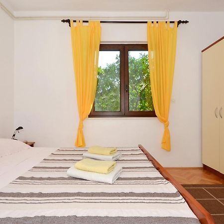 Apartments By The Sea Slatine, Ciovo - 12176 Rom bilde