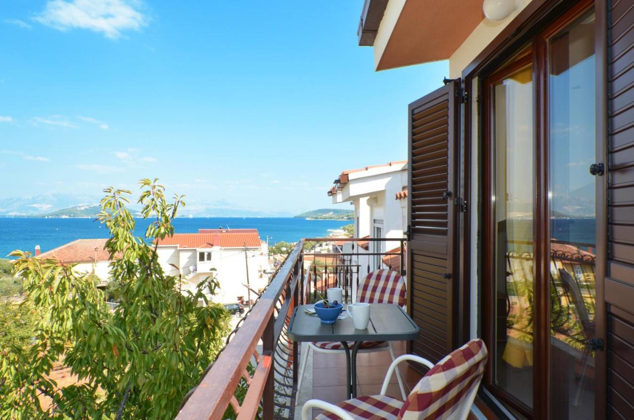 Apartments By The Sea Slatine, Ciovo - 12176 Eksteriør bilde